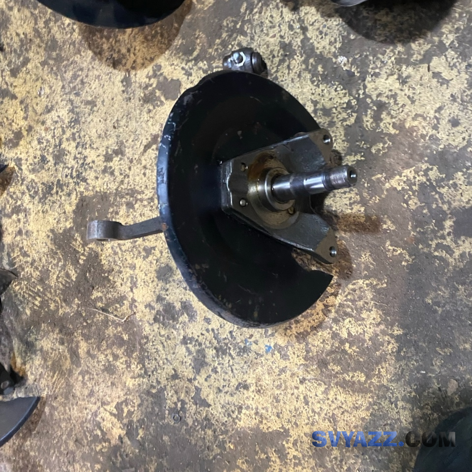 Кулак поворотный 3110-300-10-07-40 на ГАЗ-3110 фото 1