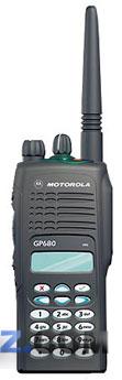 Портативная радиостанция MOTOROLA GP680 фото