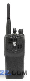 Портативная радиостанция MOTOROLA СP140 фото
