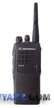 Портативная радиостанция MOTOROLA GP340 фото
